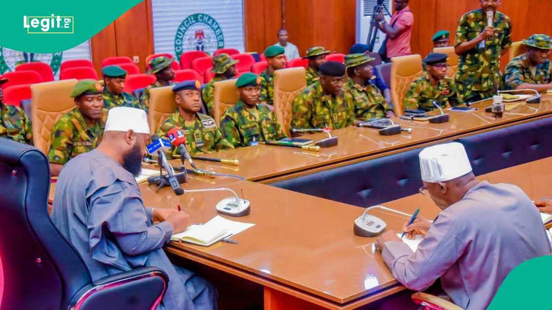 Gwamna Umaru Bago Gwamna Umaru Bago