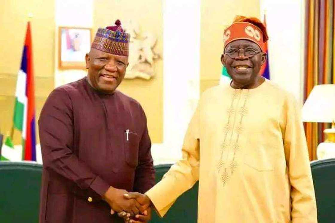 Abdul'aziz Yari da shugaban ƙasa Tinubu. Abdul'aziz Yari da shugaban ƙasa Tinubu.