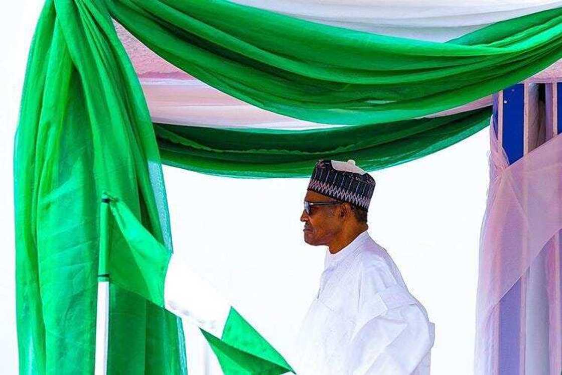 Hotuna: Shugaba Buhari ya halarci bikin yaye sabbin jami’an EFCC a Kaduna Hotuna: Shugaba Buhari ya halarci bikin yaye sabbin jami’an EFCC a Kaduna