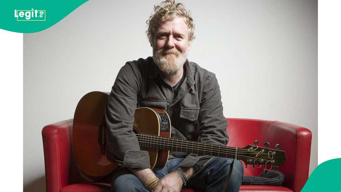 Oscar-winning actor and musician Glen Hansard passes away after motorcycle crash Oscar-winning actor and musician Glen Hansard passes away after motorcycle crash