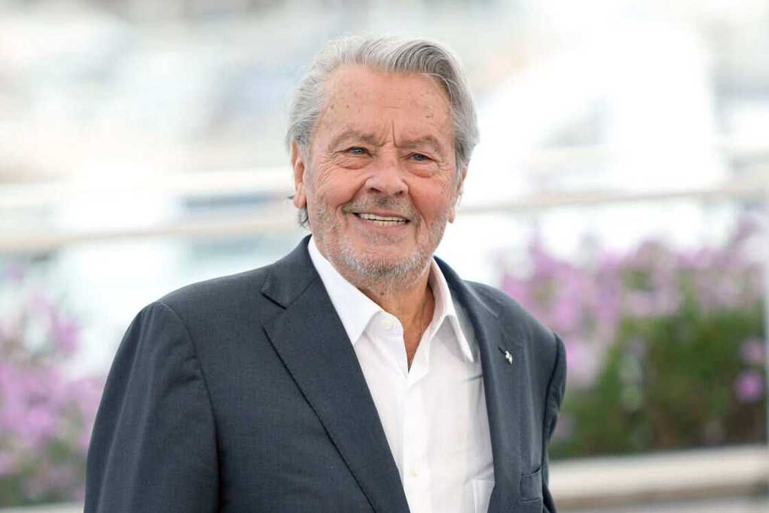 fortune alain delon fortune alain delon