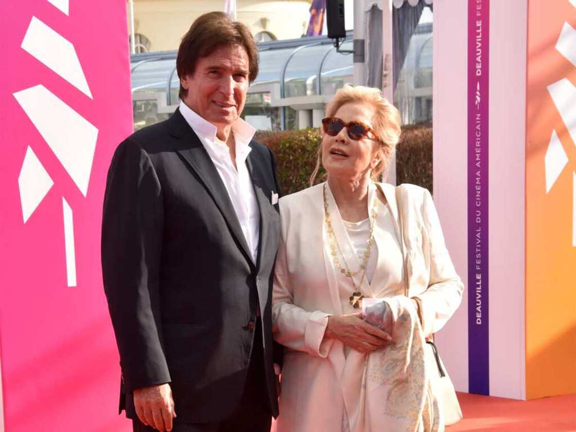 Tony Scotti : quelle est la fortune du mari de Sylvie Vartan ? Tony Scotti : quelle est la fortune du mari de Sylvie Vartan ?
