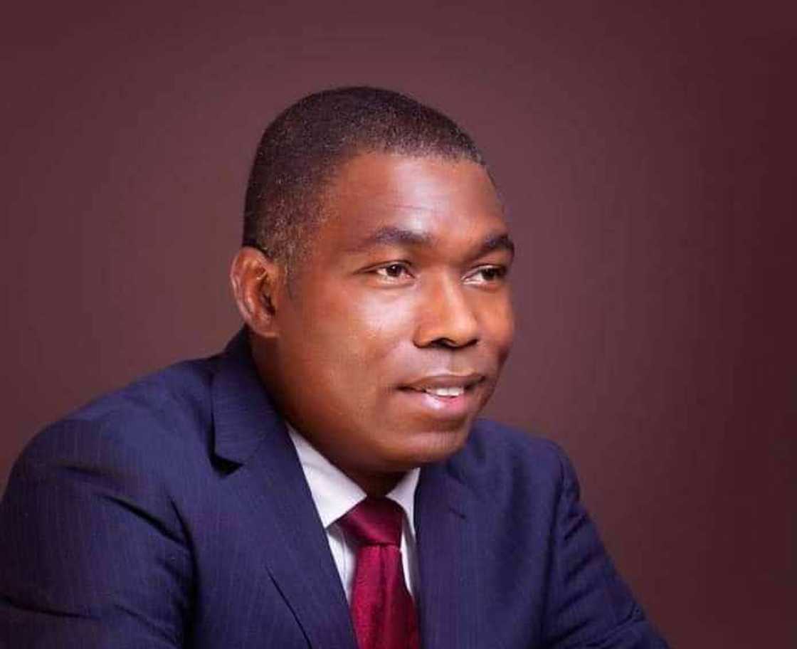 Adewole Adebayo. Adewole Adebayo.