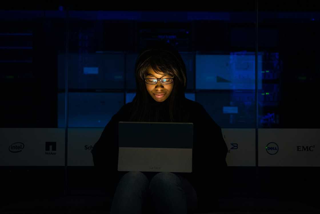 A woman working on her computer