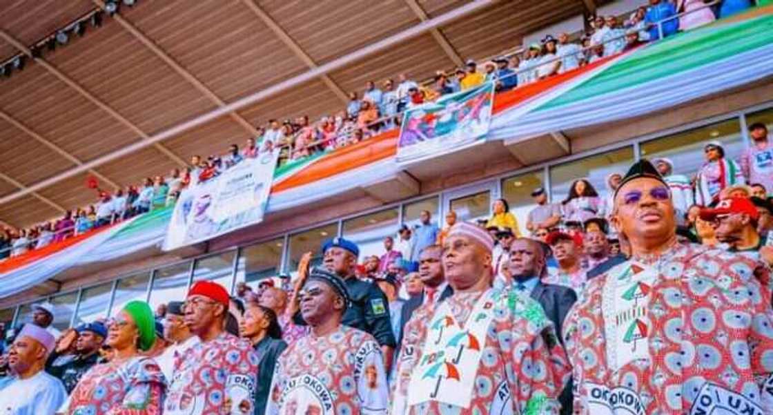 APC ta caccaki PDP kan halin da take ciki na rikicin cikin gida APC ta caccaki PDP kan halin da take ciki na rikicin cikin gida