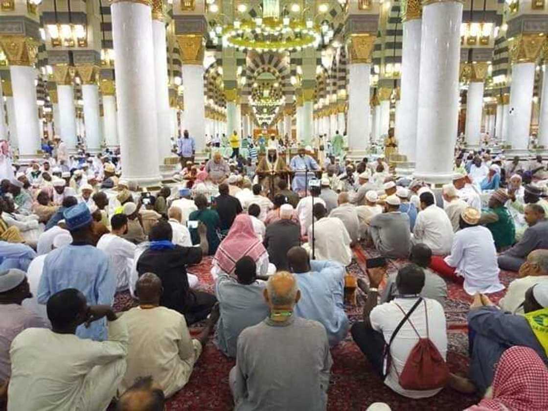 Magaji Falalu Zarewa: Nigerian Hausa scholar assigned to preach in Holy mosque by Saudi Arabia Magaji Falalu Zarewa: Nigerian Hausa scholar assigned to preach in Holy mosque by Saudi Arabia