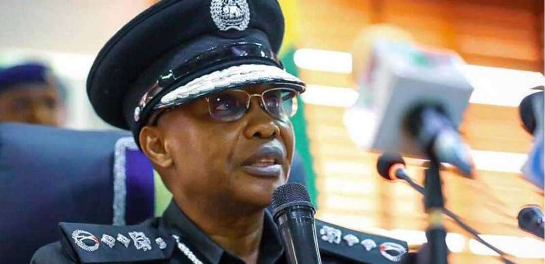 IGP ya umarci a kara yawan jami'an tsaron Abuja IGP ya umarci a kara yawan jami'an tsaron Abuja