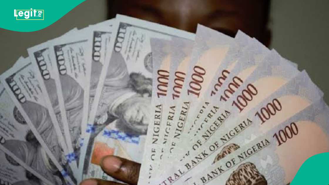 Naira on course to close the year stronger as reserves rise Naira on course to close the year stronger as reserves rise