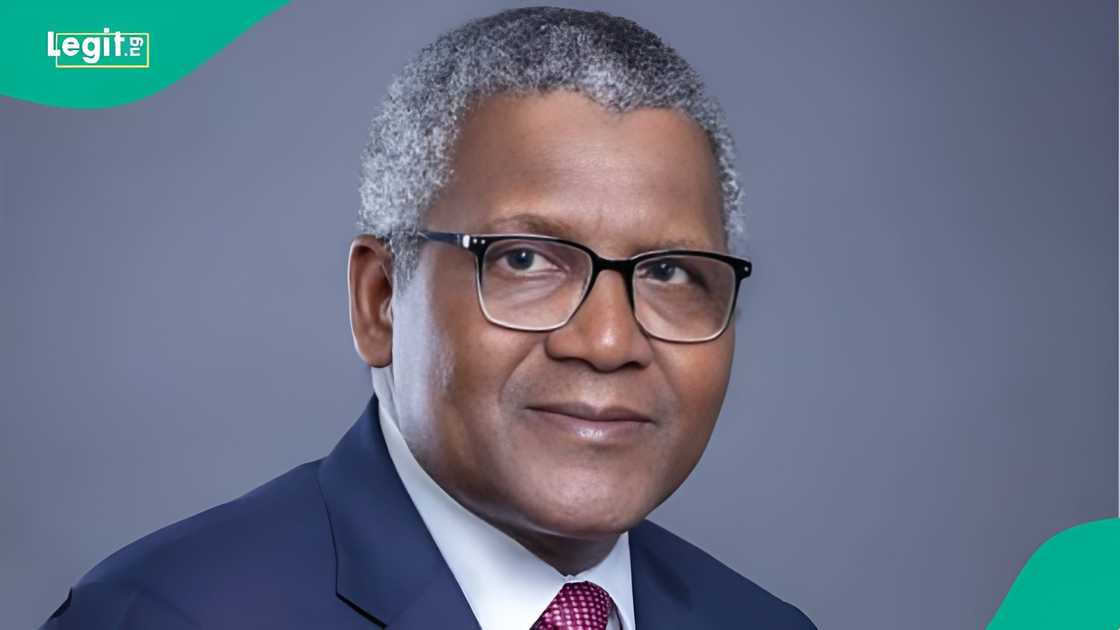 Nigerians buy fuel at ₦739 following Dangote refinery update Nigerians buy fuel at ₦739 following Dangote refinery update