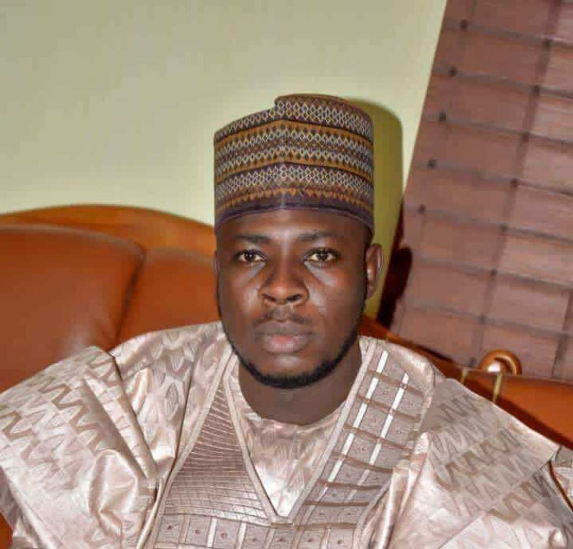 Sabon kwamishina a Borno ya riga mu gidan gaskiya Sabon kwamishina a Borno ya riga mu gidan gaskiya