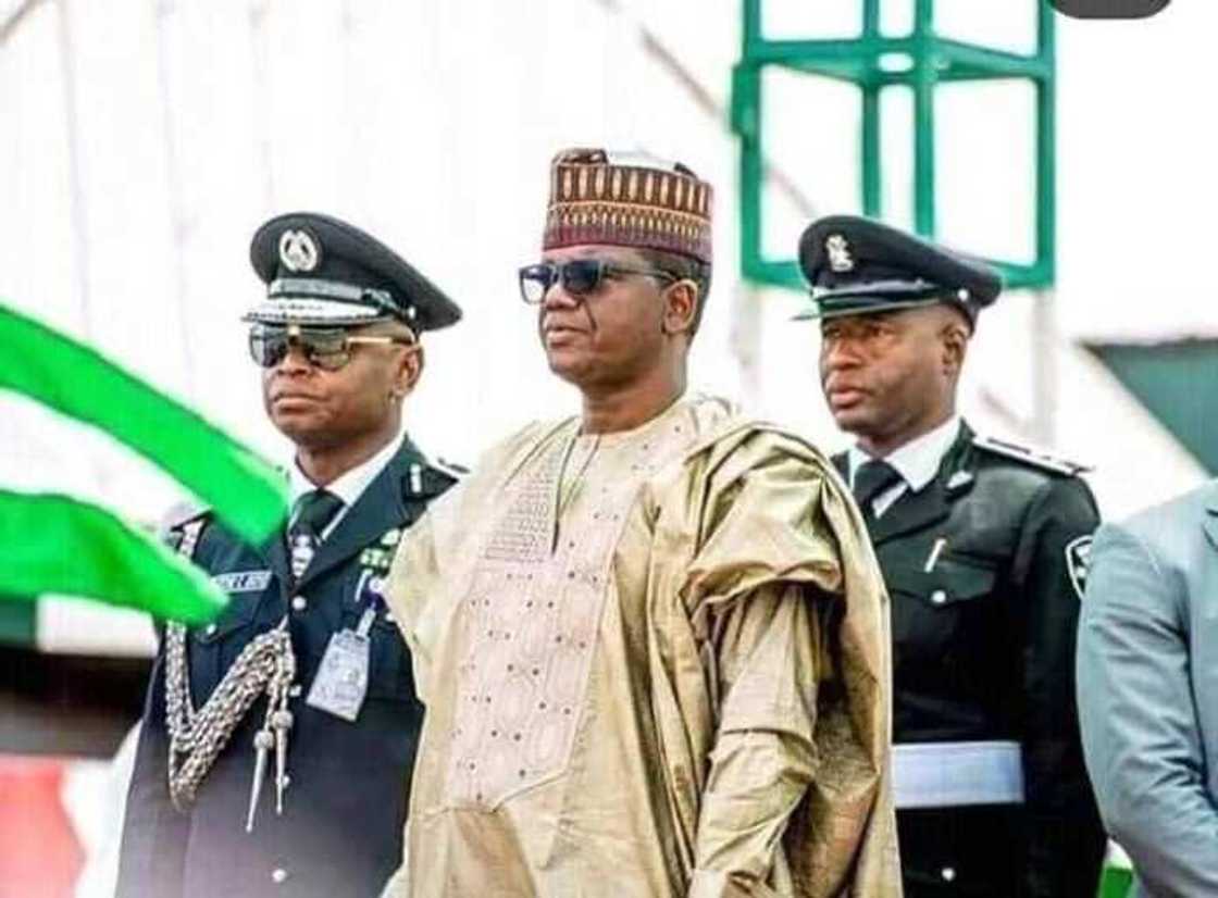 Badakalar daukan aiki: Matawalle ya dakatar da wasu manyan ma'aikatan gwamnatin Zamfara Badakalar daukan aiki: Matawalle ya dakatar da wasu manyan ma'aikatan gwamnatin Zamfara