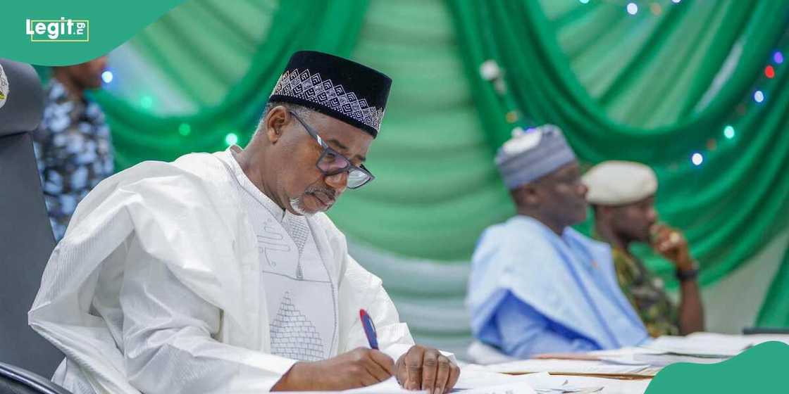 PDP gov approves Sallah gift for workers in his state, gives reason PDP gov approves Sallah gift for workers in his state, gives reason