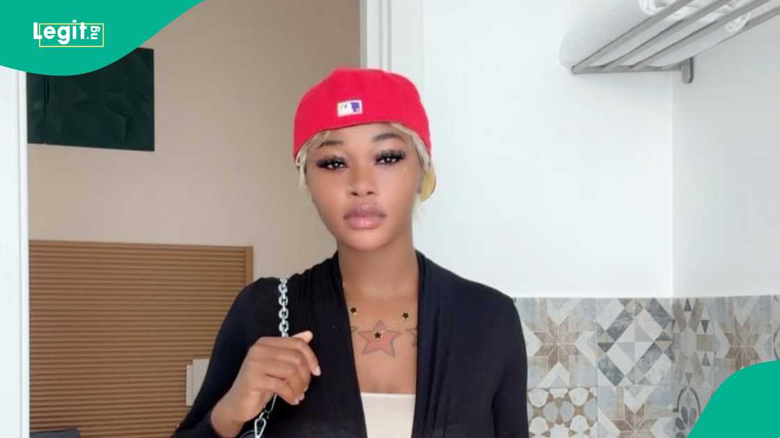 Wizkid's supporter, Barbiecue, dies after falling from staircase