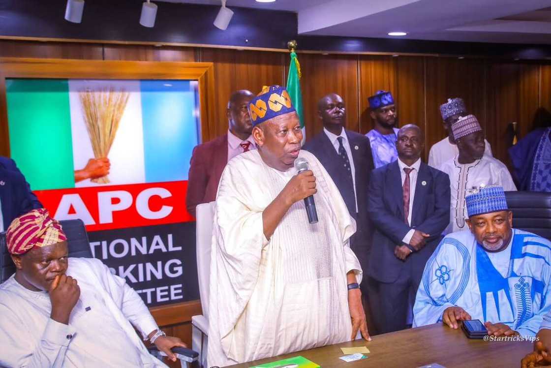 Shugaban APC na ƙasa, Abdullahi Ganduje. Shugaban APC na ƙasa, Abdullahi Ganduje.