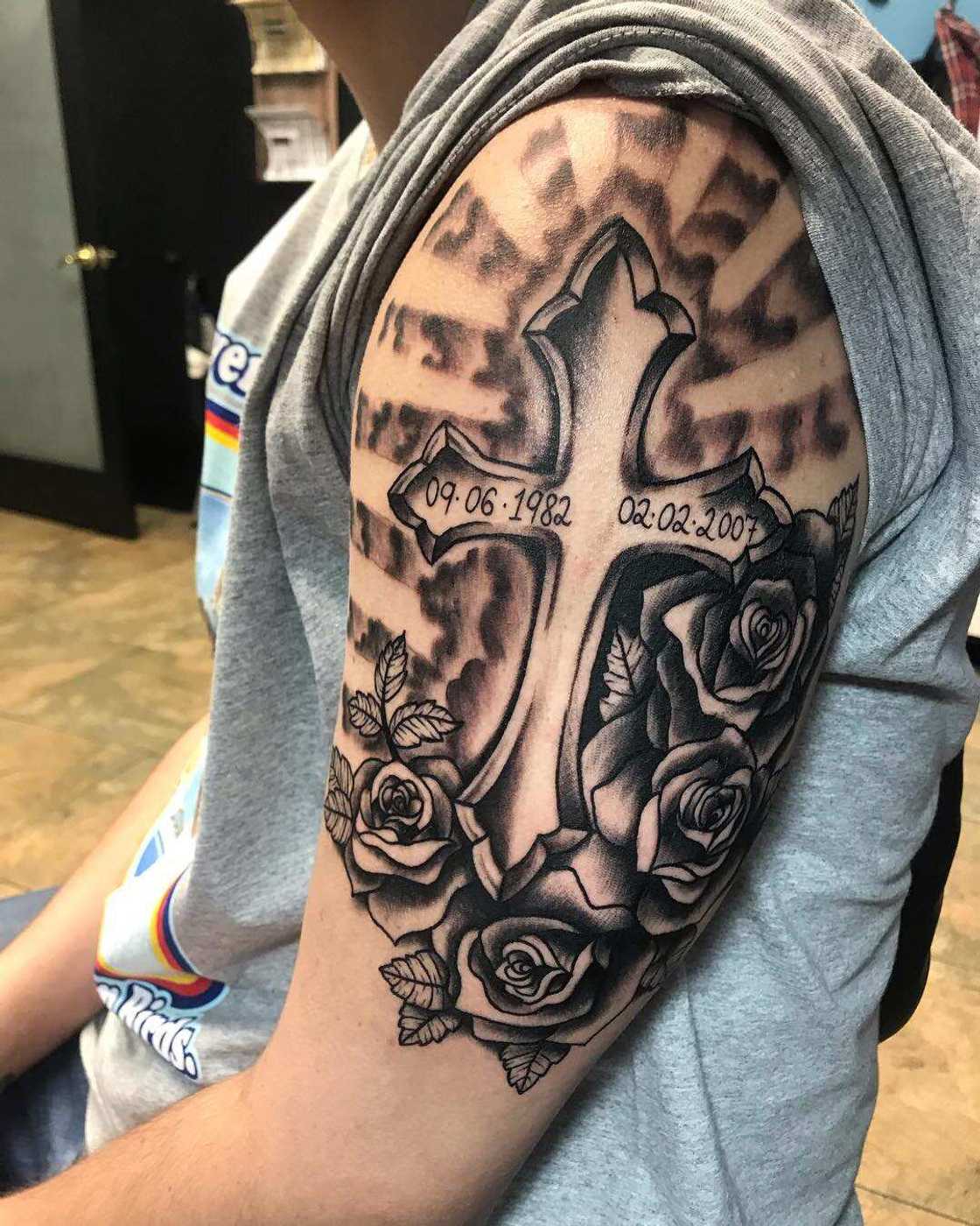 cool arm tattoos cool arm tattoos
