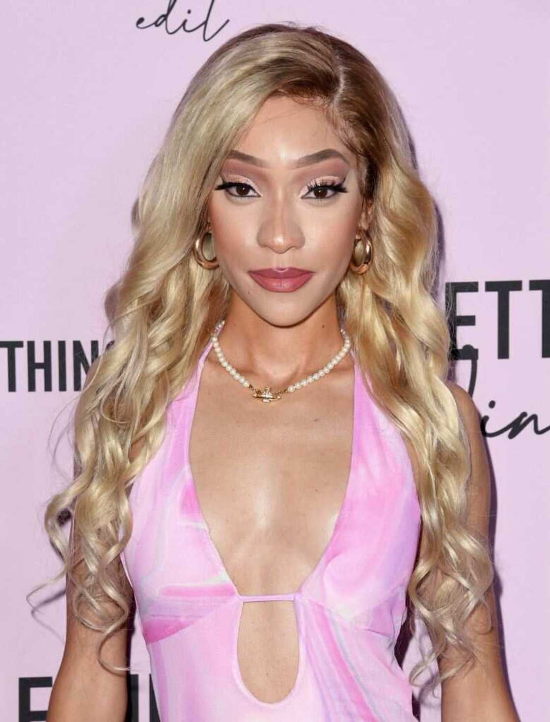 Are Lily-Rose Depp and Timothée Chalamet together? Are Lily-Rose Depp and Timothée Chalamet together?