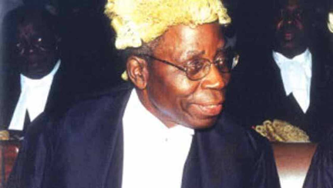 Allura ta tono garma: Atiku da Obasanjo na da hannu cikin kashe tsohon ministan sharia - Soyinka Allura ta tono garma: Atiku da Obasanjo na da hannu cikin kashe tsohon ministan sharia - Soyinka