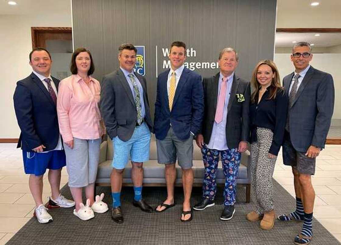 Managers share what they wear to Zoom meetings during the Covid-19 Pandemic Managers share what they wear to Zoom meetings during the Covid-19 Pandemic