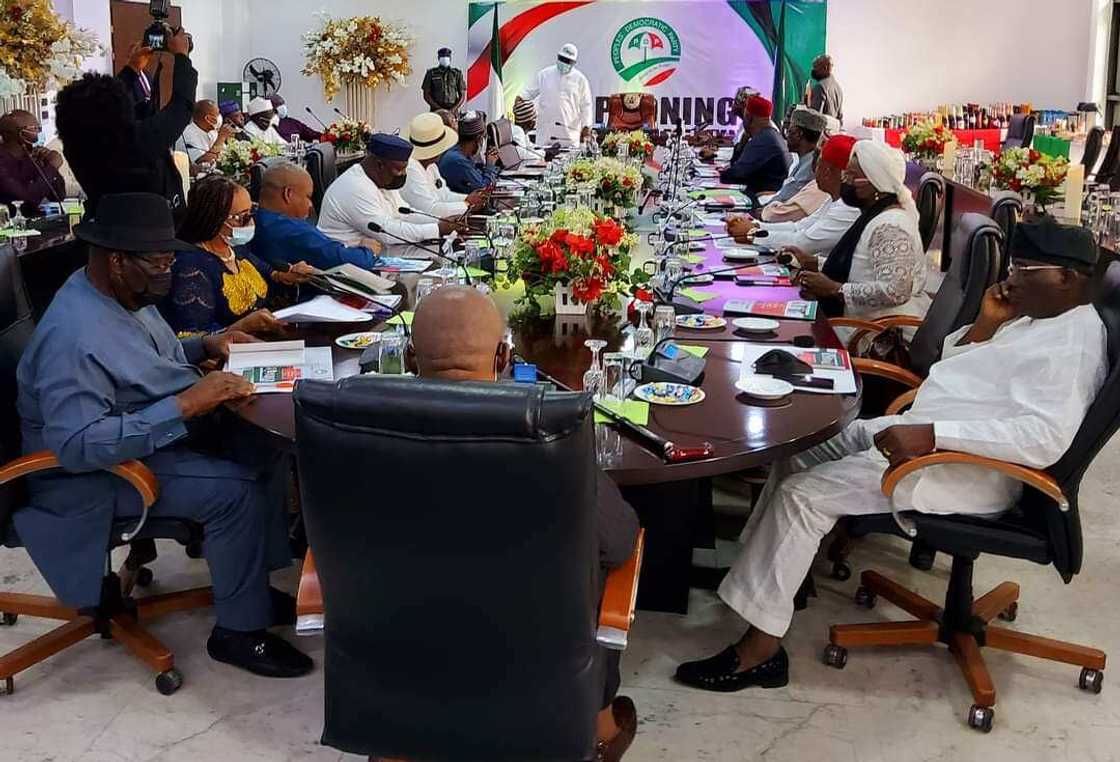 PDP Governors to meet over zoning on Wednesday, sub-committees meet today PDP Governors to meet over zoning on Wednesday, sub-committees meet today