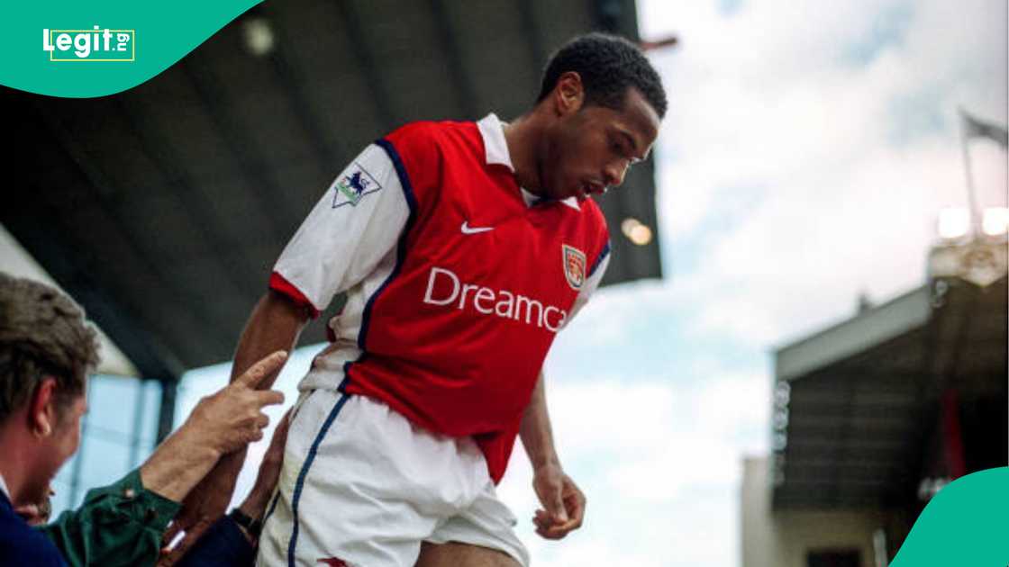 Thierry Henry, Arsenal, Mikel Obi Thierry Henry, Arsenal, Mikel Obi