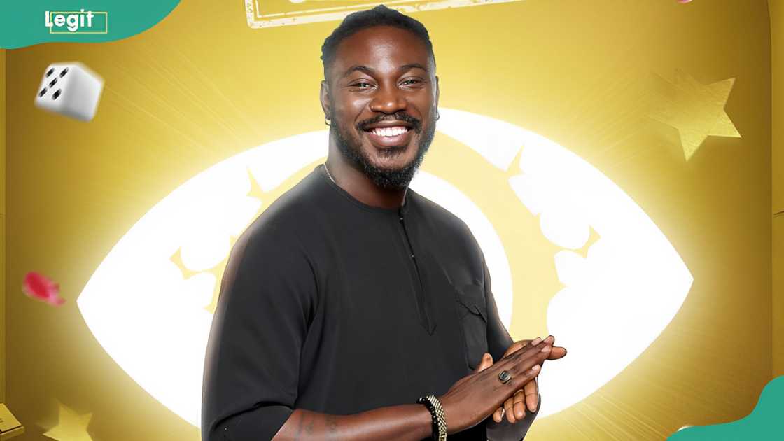 Otega in a dark outfit Otega in a dark outfit