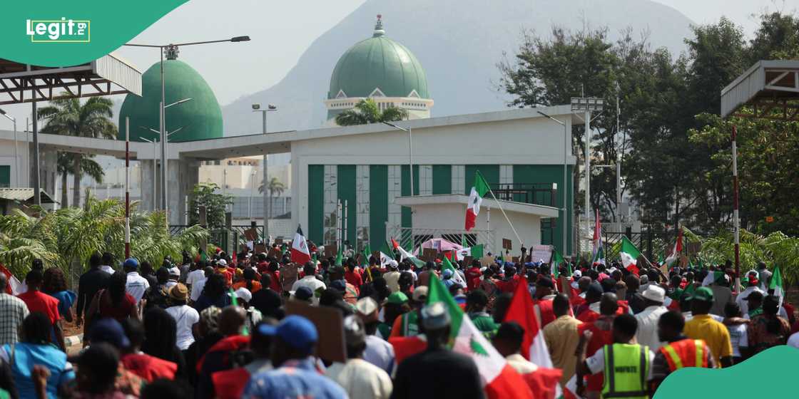 Protesters storm national assembly Abuja Protesters storm national assembly Abuja