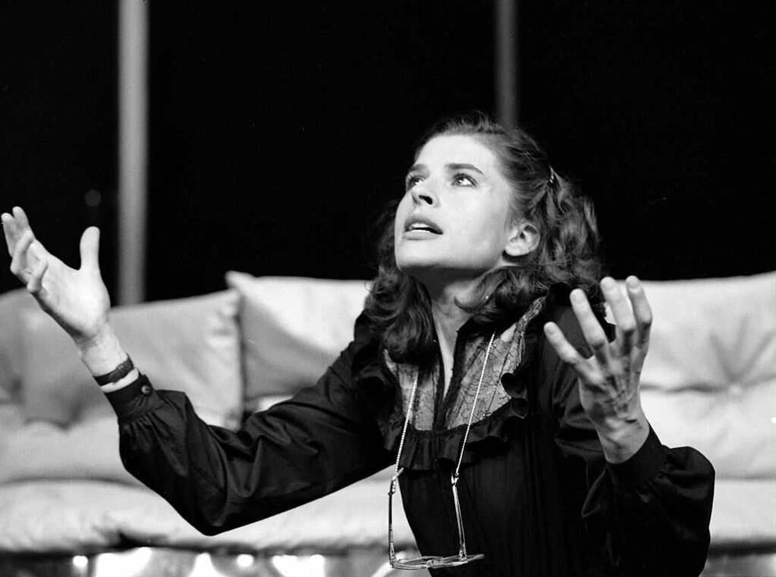 Quelle est la taille de Fanny Ardant ? Quelle est la taille de Fanny Ardant ?