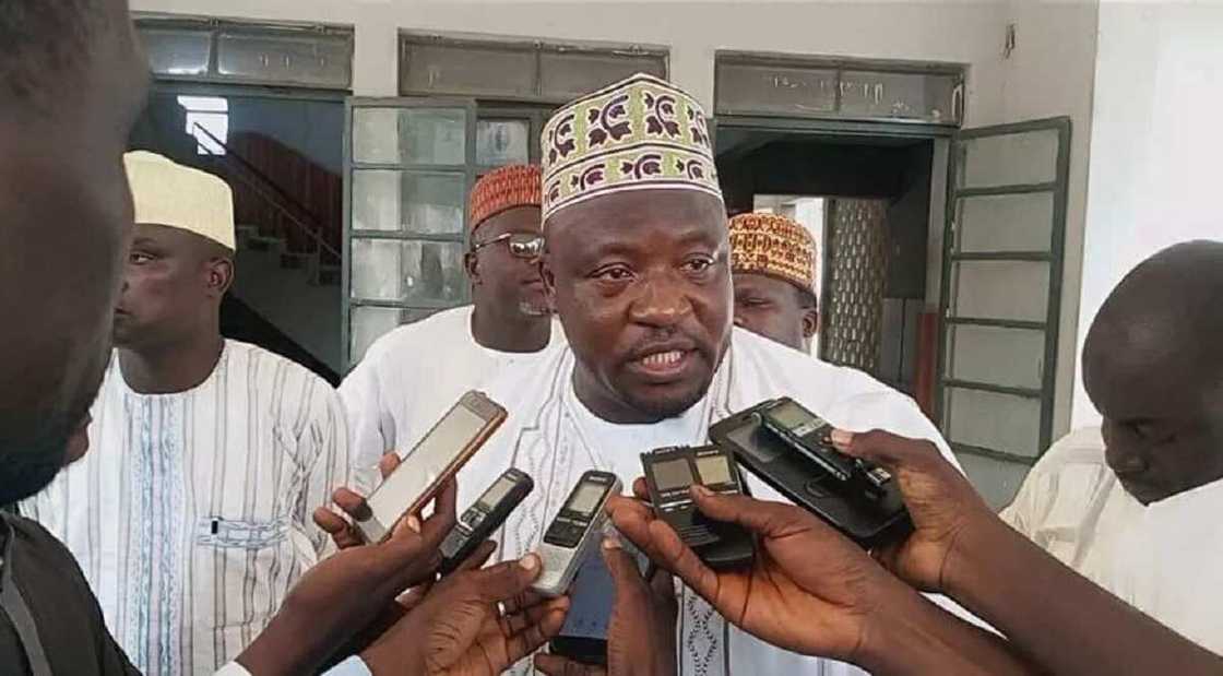 Hadimin Buhari: Surutai da barazana ba zai sa Arewa ta mika wa kudu shugabancin kasa a 2023 ba Hadimin Buhari: Surutai da barazana ba zai sa Arewa ta mika wa kudu shugabancin kasa a 2023 ba