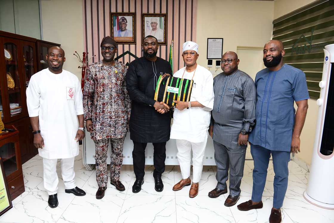 Unilever Nigeria Pays Courtesy Visit to the President of the Manufacturers Association of Nigeria Unilever Nigeria Pays Courtesy Visit to the President of the Manufacturers Association of Nigeria