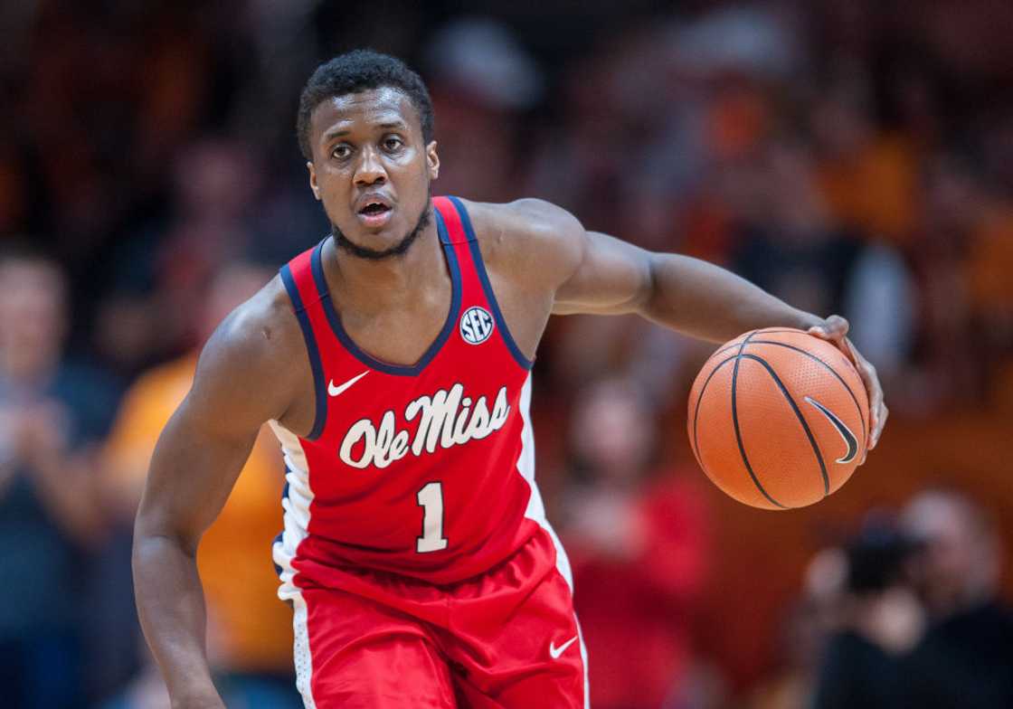 Deandre Burnett during a game at Thompson-Boling Arena