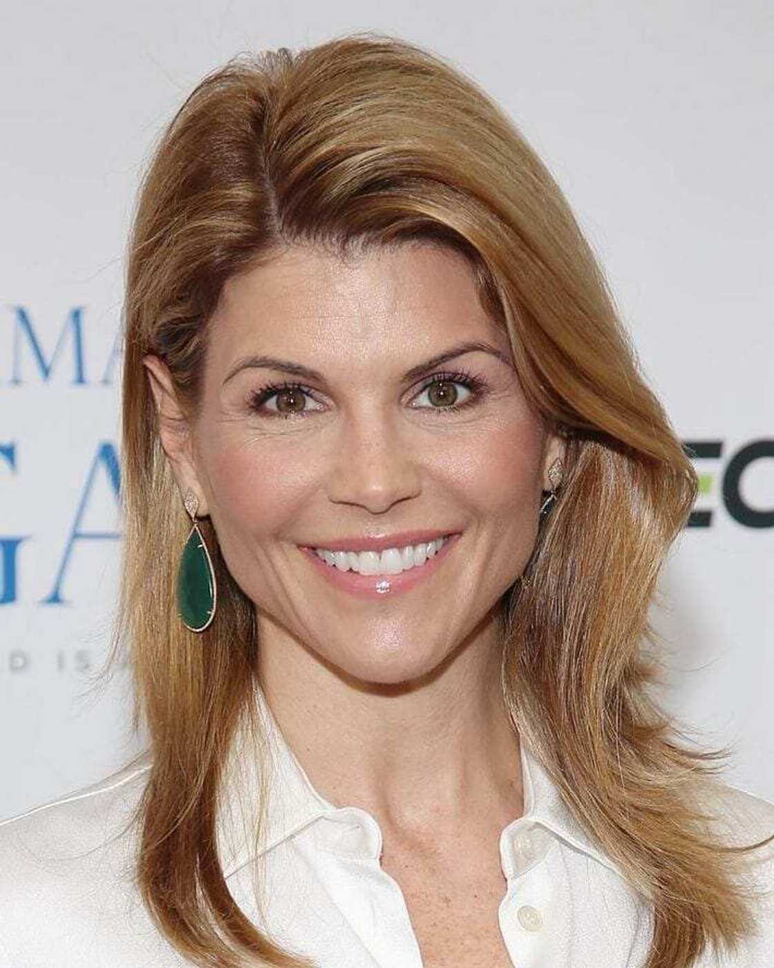 Lori Loughlin Lori Loughlin