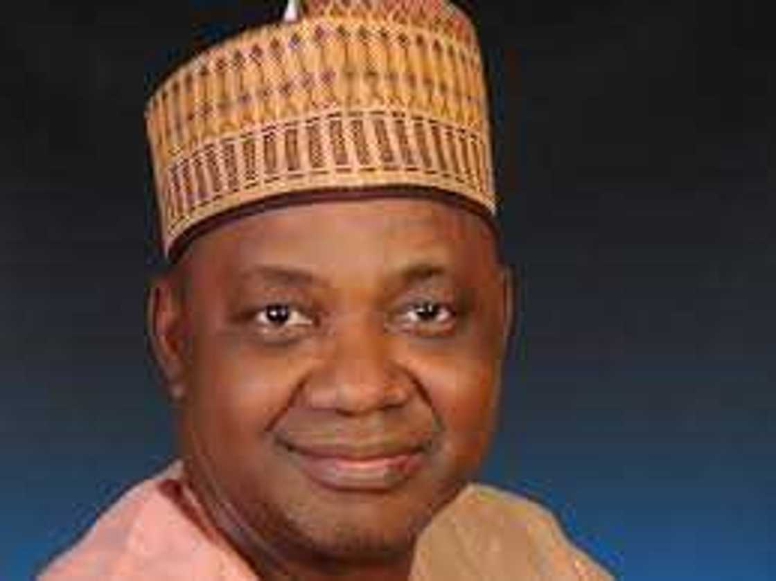 15 Politicians Linked To $2.1 Billion Arms Deal Scandal 15 Politicians Linked To $2.1 Billion Arms Deal Scandal