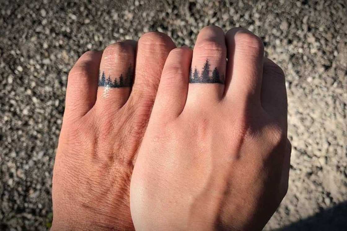 How long will finger tattoos last? How long will finger tattoos last?