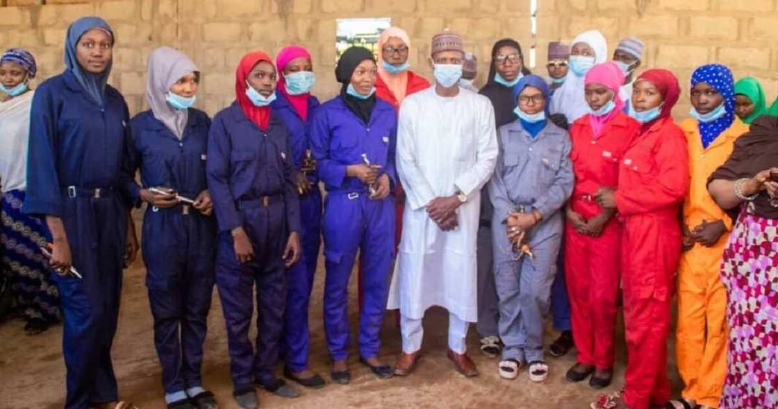 An bude garejin dukkan kanikawa mata na farko a jihar Sokoto An bude garejin dukkan kanikawa mata na farko a jihar Sokoto