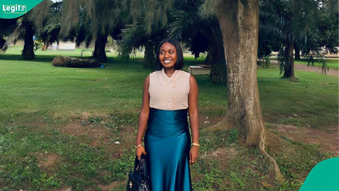 A lady regrets being an asoebi girl at her friend's wedding.