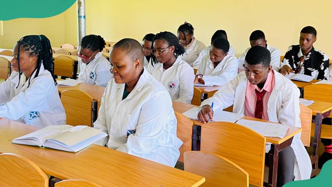 Ajayi Crowther University medical students in class. Ajayi Crowther University medical students in class.