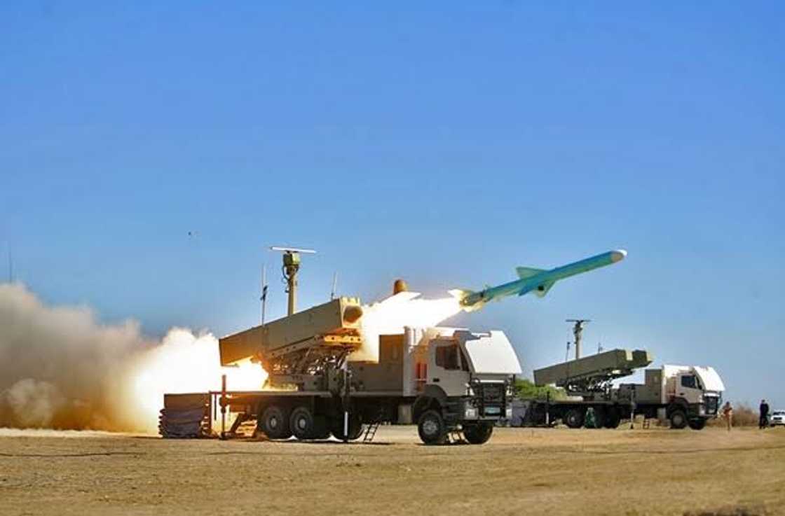 Iran ta harba makamai kan Isra'ila Iran ta harba makamai kan Isra'ila