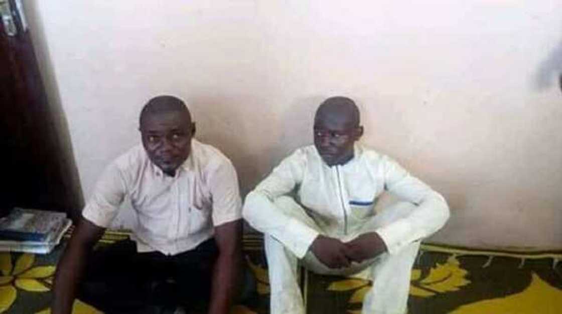 Musulunci ya samu karuwa: Peter da Joshua sun koma Muhammad da Sulaiman a birnin Jalingo Musulunci ya samu karuwa: Peter da Joshua sun koma Muhammad da Sulaiman a birnin Jalingo