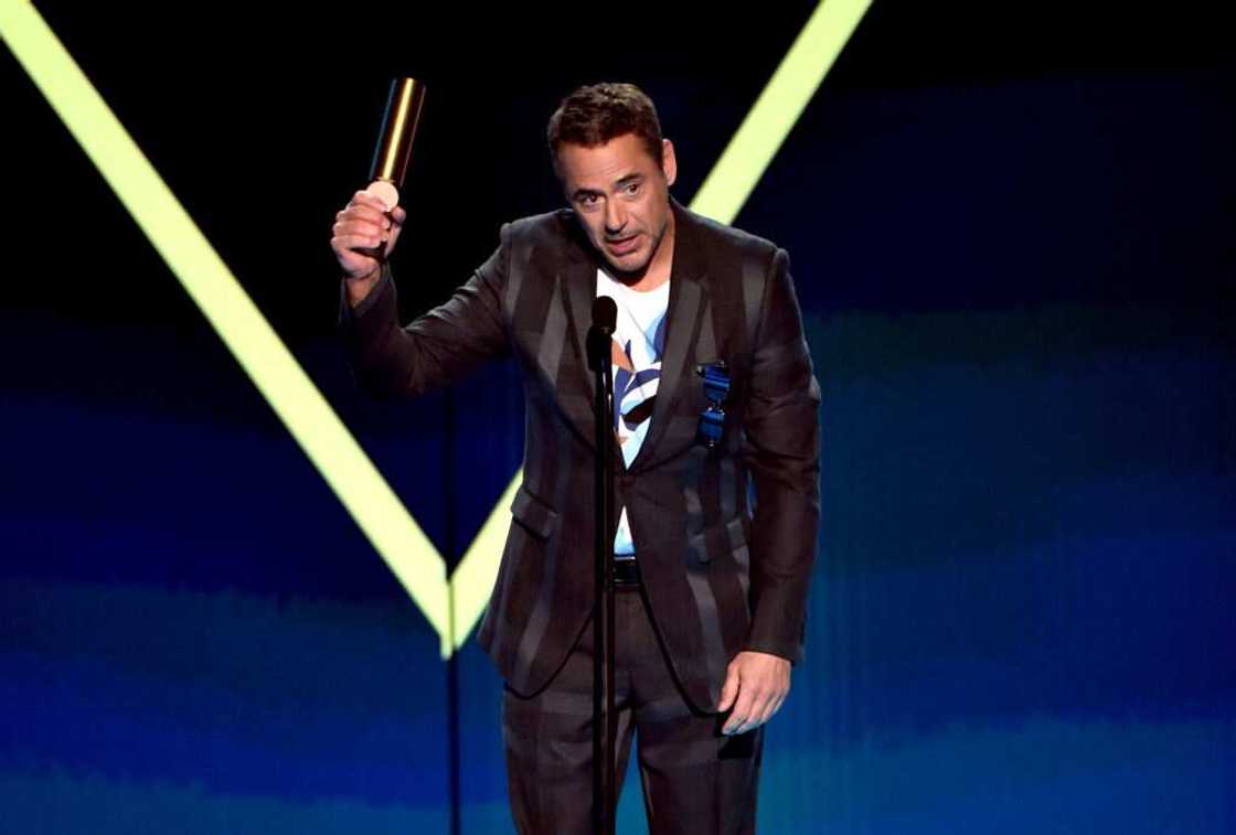robert downey jr. salaire iron man robert downey jr. salaire iron man