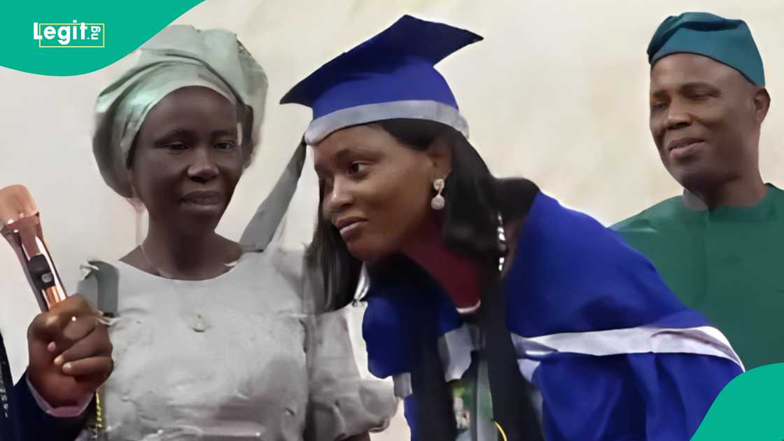 Reactions trail cash prize given to UNIBEN's best graduating nurse, people were disappointed Reactions trail cash prize given to UNIBEN's best graduating nurse, people were disappointed