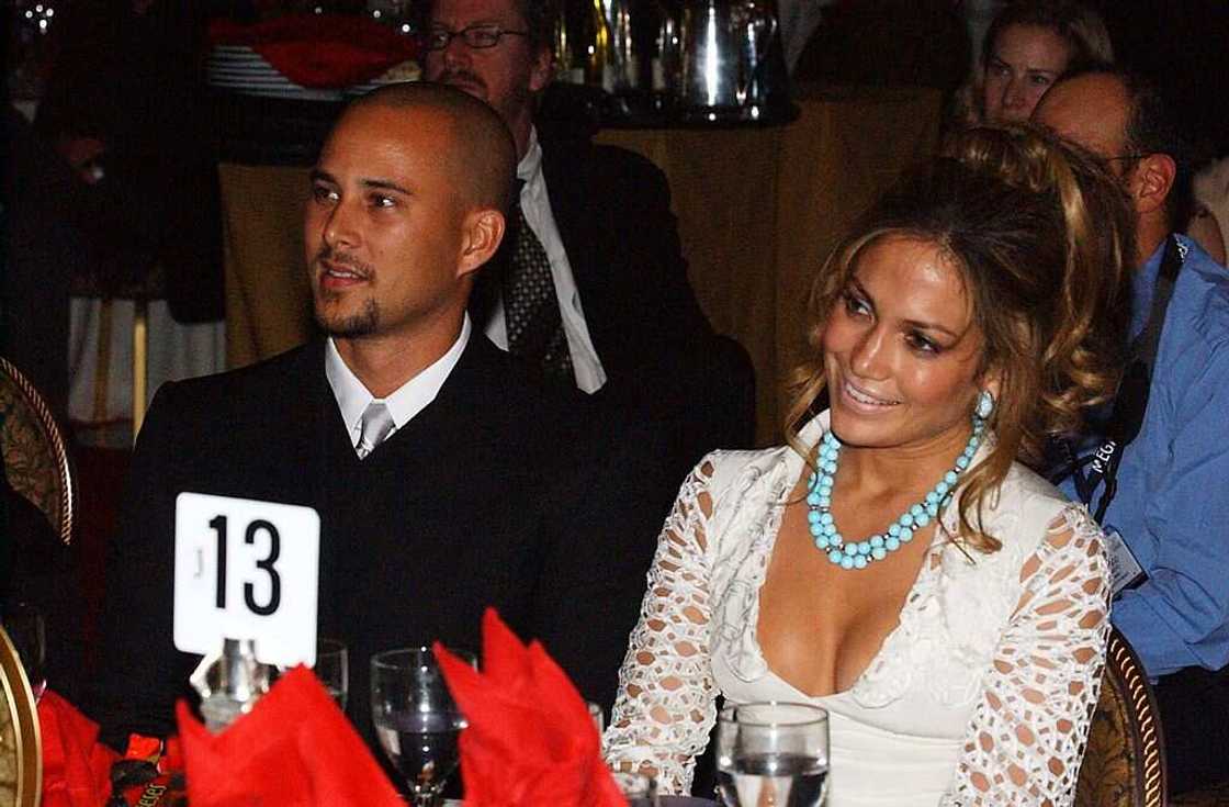 How many times has Jennifer Lopez been married? How many times has Jennifer Lopez been married?