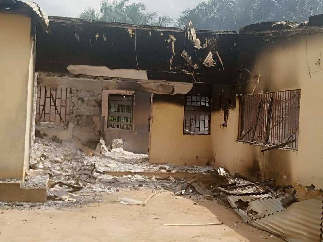 Breaking: INEC Office on Fire, Ballot Boxes, Election Materials Burnt Breaking: INEC Office on Fire, Ballot Boxes, Election Materials Burnt