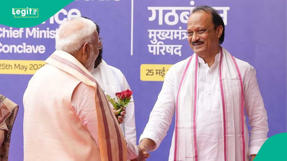 Firaminista Narendra Modi ya yi ta'aziyyar mataimakin ministan Indiya da ya rasu a hatsarin jirgi. Firaminista Narendra Modi ya yi ta'aziyyar mataimakin ministan Indiya da ya rasu a hatsarin jirgi.