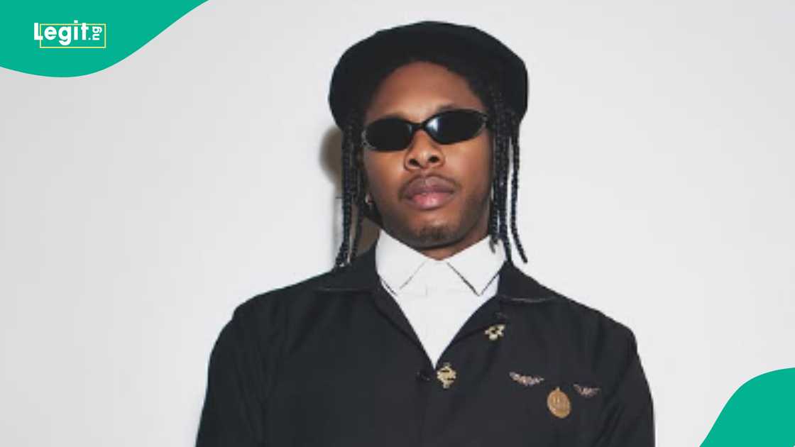 Portable gives Runtown career advice. Portable gives Runtown career advice.