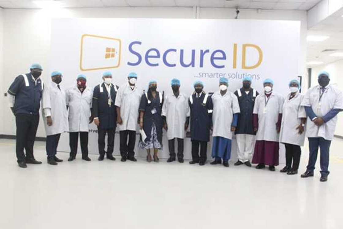 Osinbajo Visits Lagos, Commends SecureID for Pioneering World-Class Smart Card Facility in Nigeria Osinbajo Visits Lagos, Commends SecureID for Pioneering World-Class Smart Card Facility in Nigeria