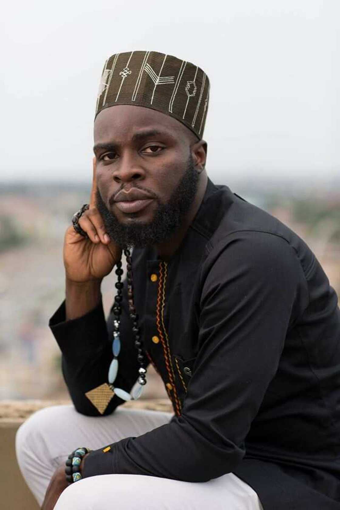 M. Anifest M. Anifest