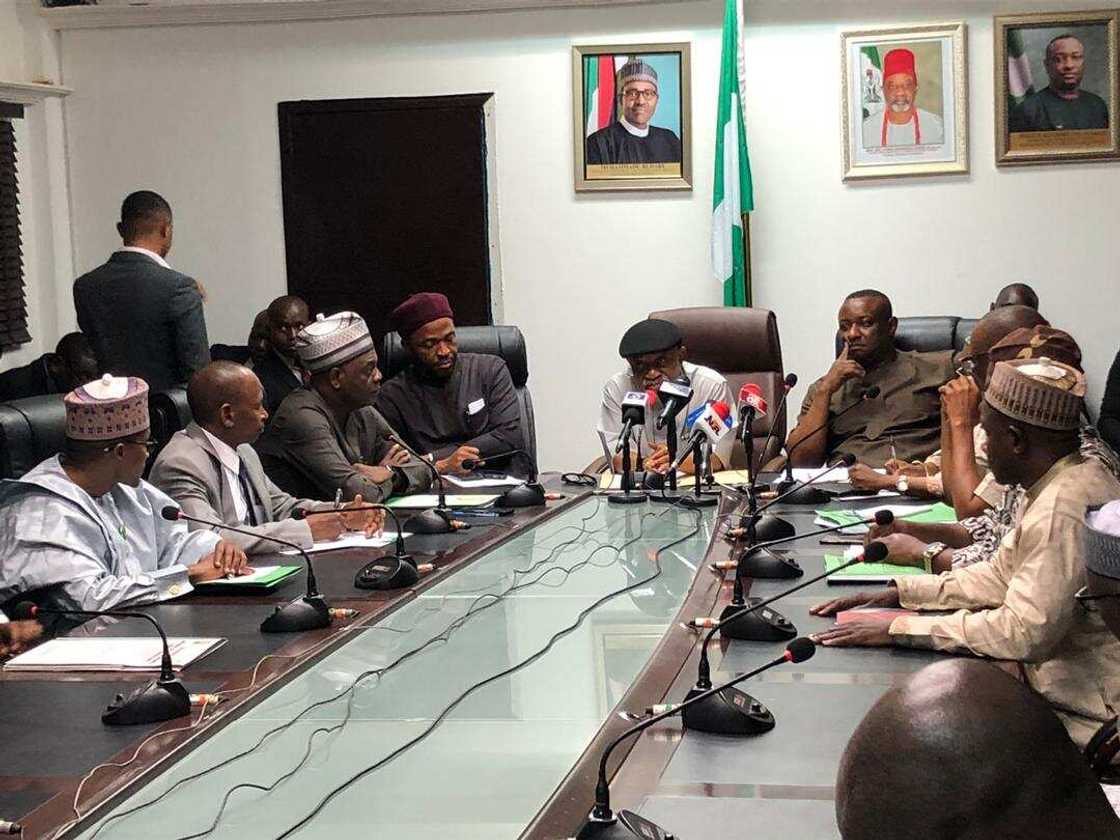 Yadda batun gayyata taro ya hada ASUU da FG fada Yadda batun gayyata taro ya hada ASUU da FG fada