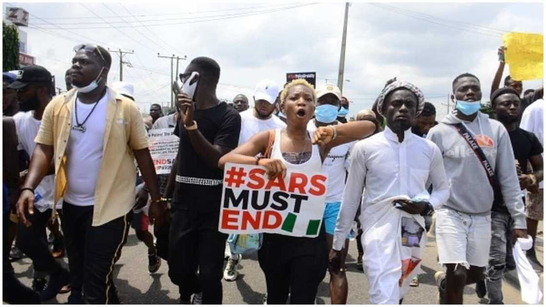 EndSARS : I will take my life If, widow who lost N5m
property vows EndSARS : I will take my life If, widow who lost N5m
property vows