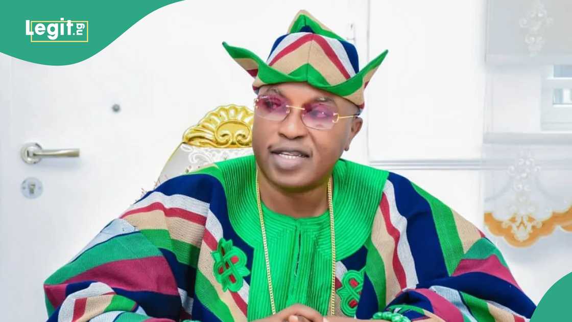 Oluwo breaks silence on claims of smoking M@rijuana Oluwo breaks silence on claims of smoking M@rijuana