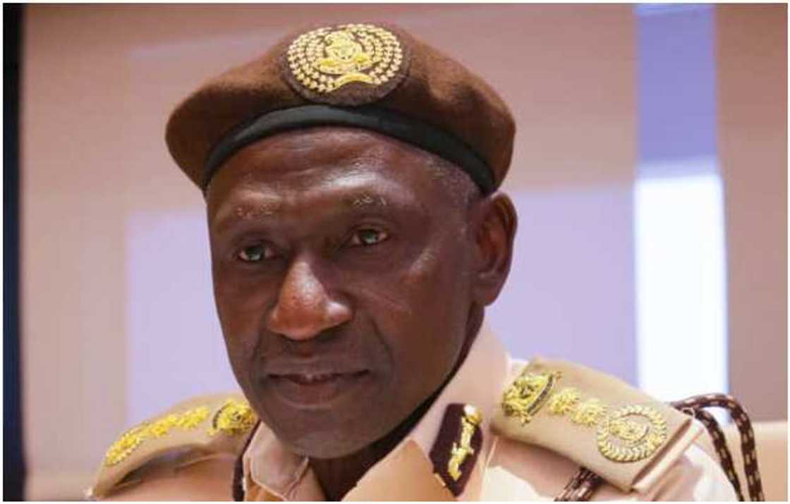 NIS officer NIS officer